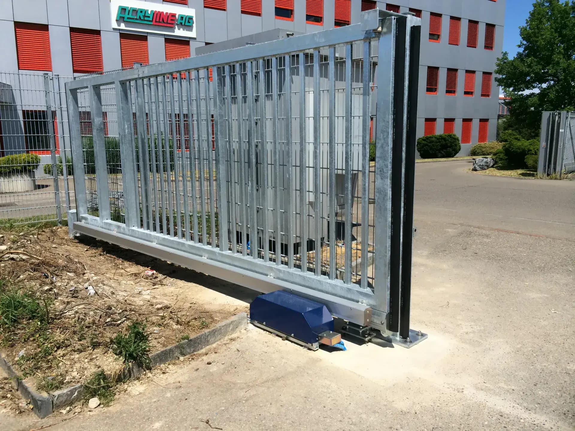 Schiebetore von der Walter Zäune AG (4)
