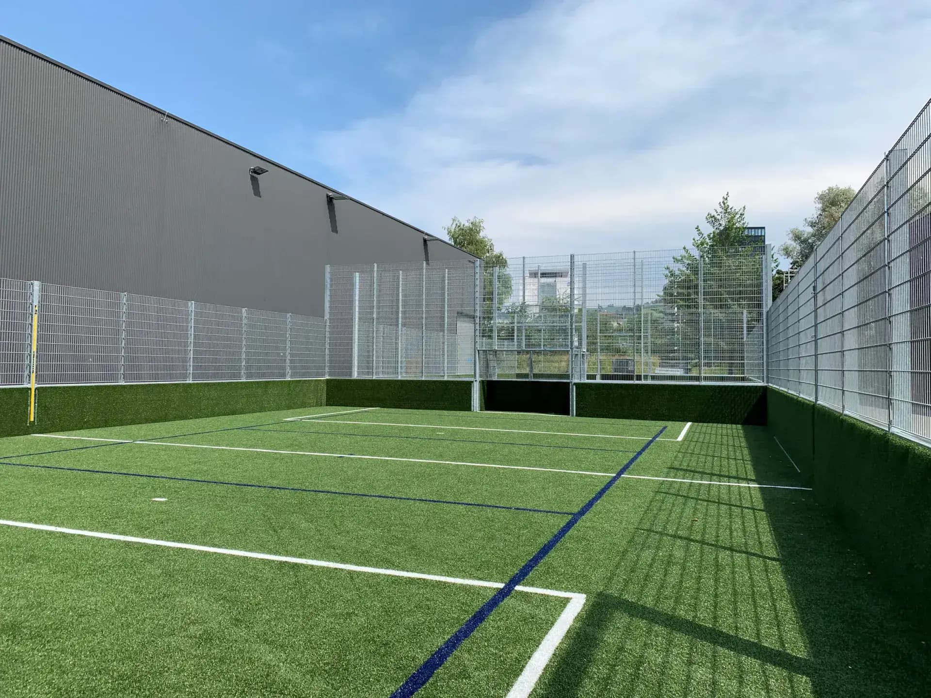 Multifunktionsanlage Arenaplatz, Zug, Referenzprojekt der Walter Zäune AG (2)