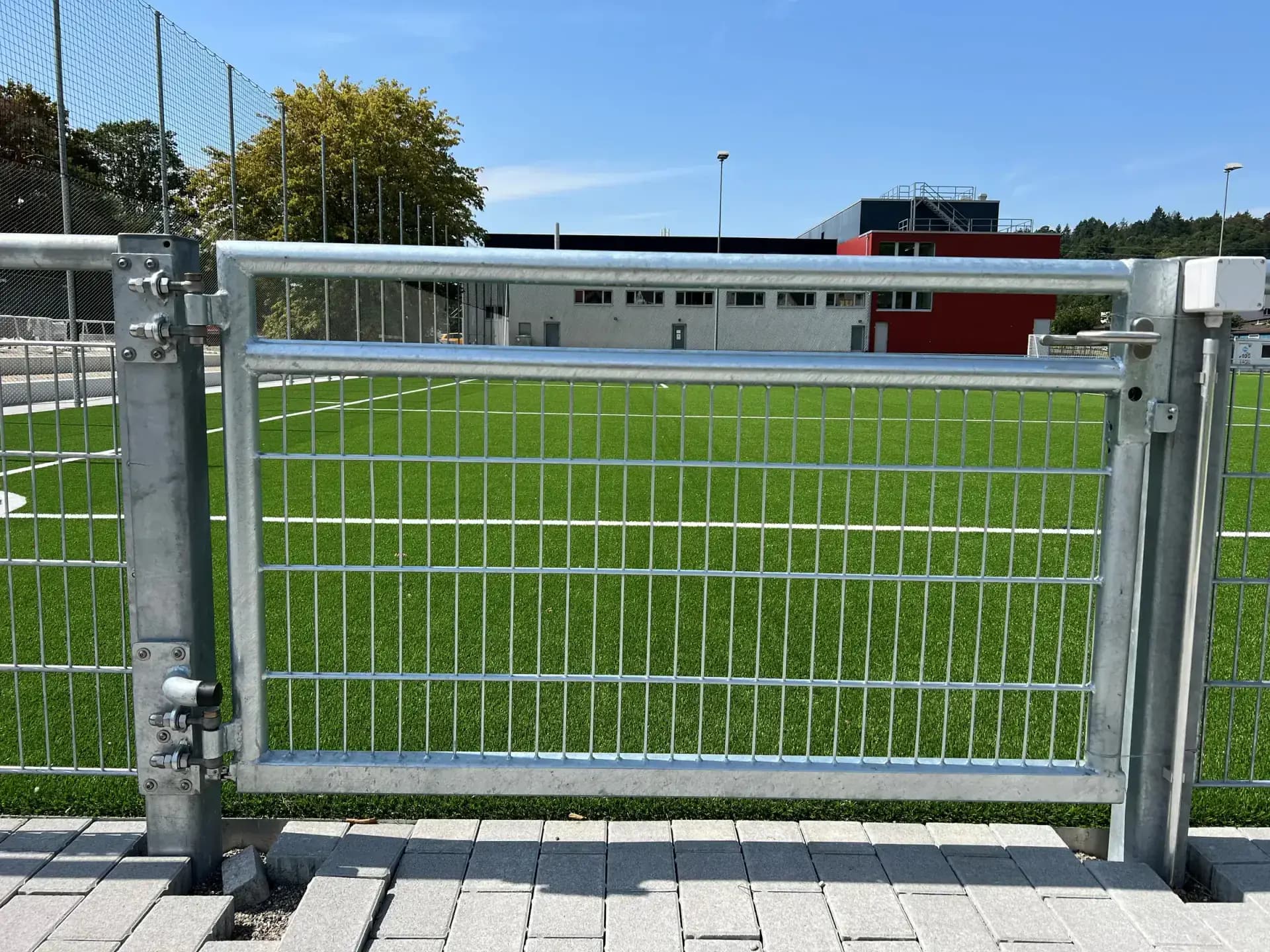 Sportplatzanlage Schweizersbild, Schaffhausen, Referenzprojekt der Walter Zäune AG (6)