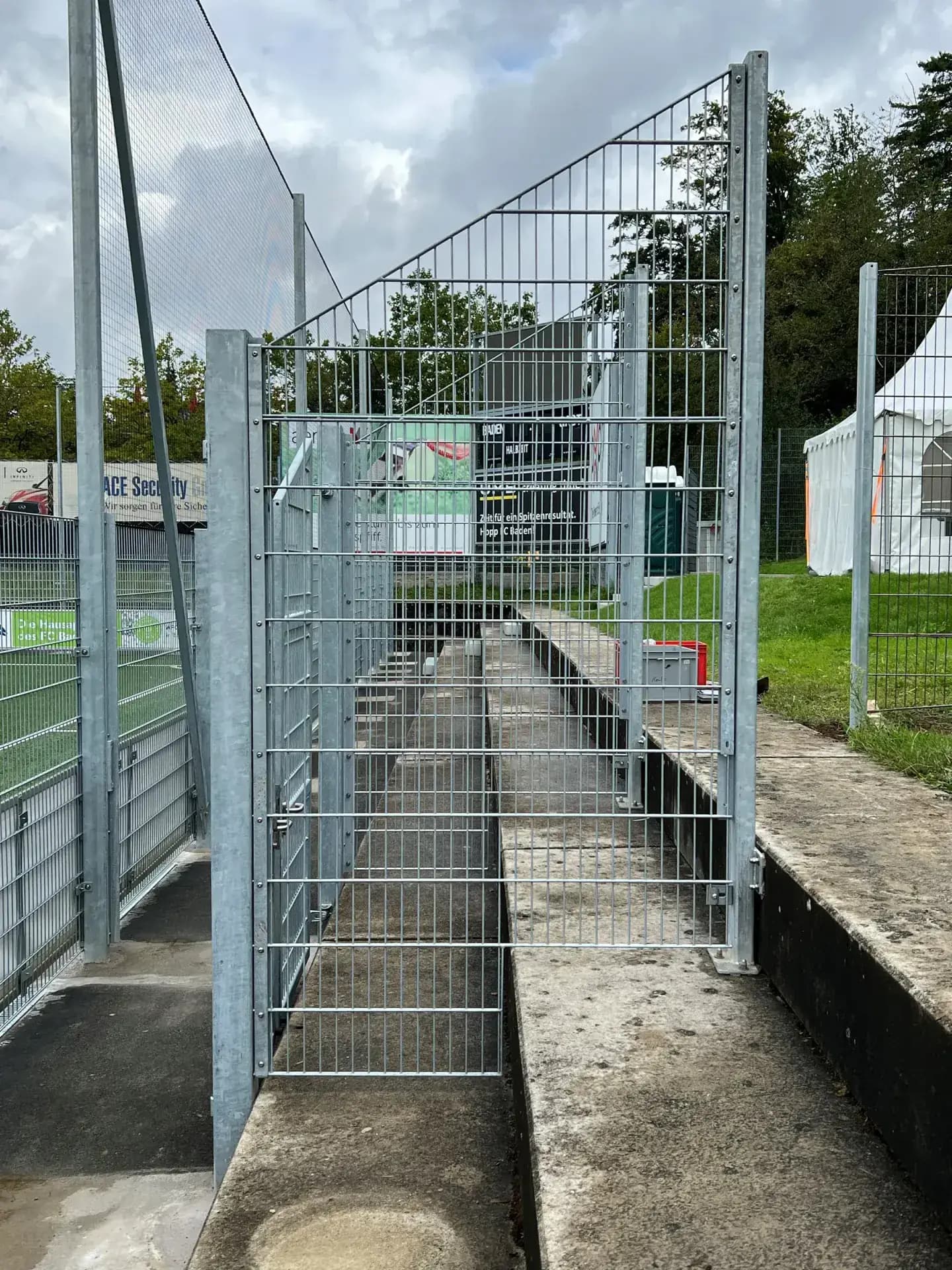 Stadion Esp, Baden, Referenzprojekt der Walter Zäune AG (4)